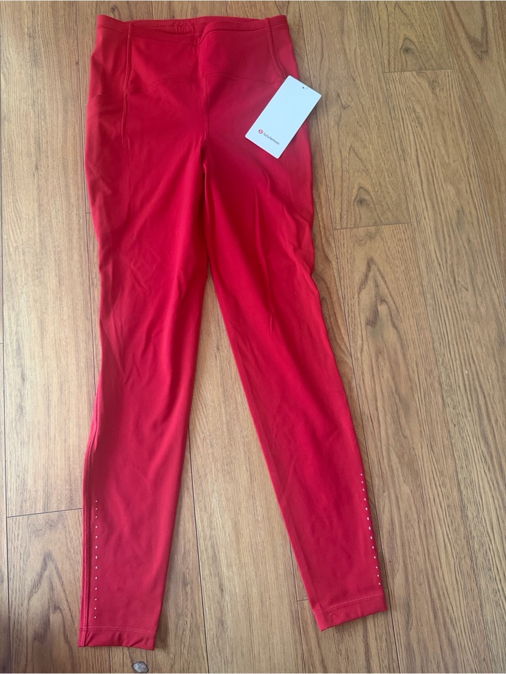 Lululemon Women's swift speed 28in High-Rise Red Performance Leggings size 6 new